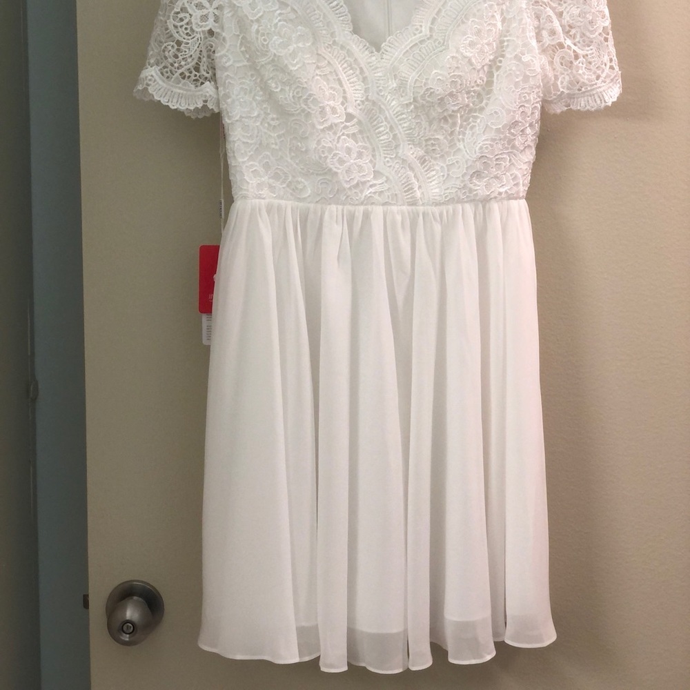 Special Occasion ivory dress. Brand new. Tags on. JJs House- size US 6.